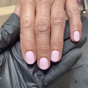 Vernis semi-permanent